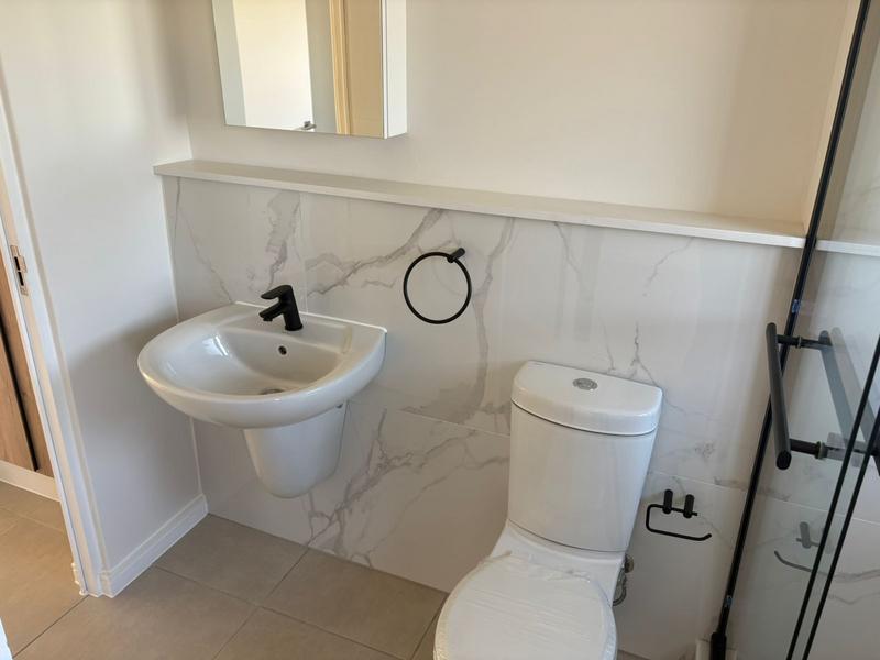 To Let 2 Bedroom Property for Rent in Richwood Western Cape